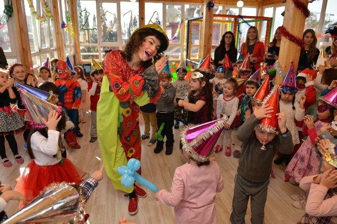Konyaaltı Belediyesi Kreşi Yeni Yıla ‘Merhaba’ Dedi