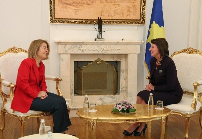 Cumhurbaşkanı Jahjaga, Görevi Biten Büyükelçi Ozan’ı Kabul Etti