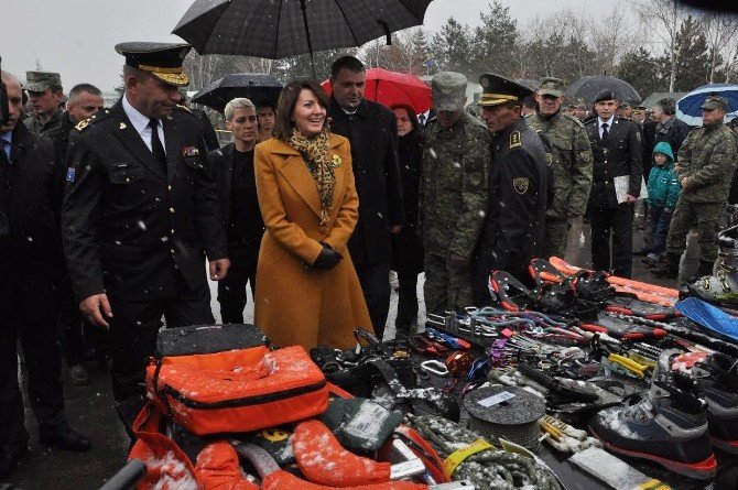 Kosova’da Güvenlik Kuvvetleri Günü Kutlandı