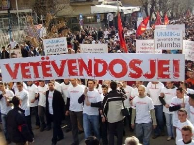 Muhalefet Hükümeti Protestolarla Tehdit Etti