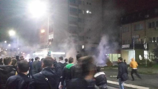 Kosova’da Muhalefet Liderlerinden Albin Kurti Tutuklandı