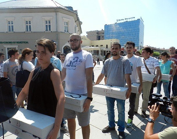 Sırbistan Başbakanı Kosova’yı Yıktı