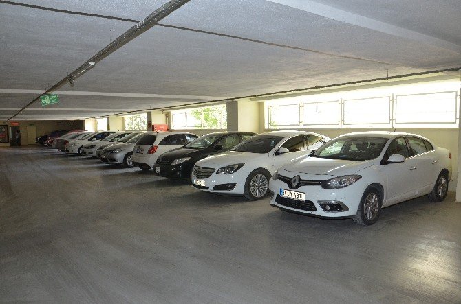 Katlı Otopark Park Sorununa Çare