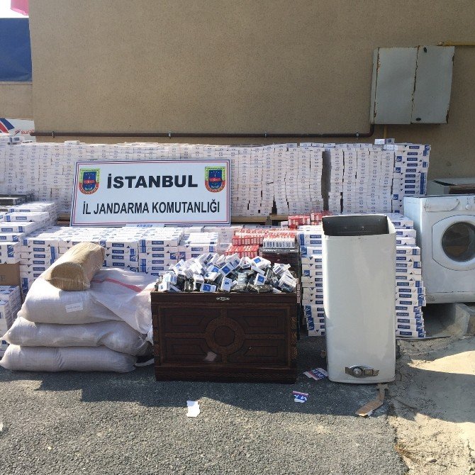 Küçükçekmece Ve Esenyurt’ta Kaçak Sigara Operasyonu