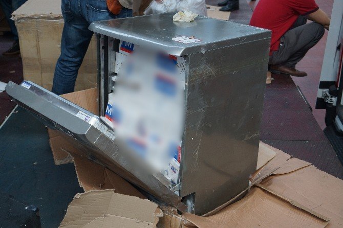 Küçükçekmece Ve Esenyurt’ta Kaçak Sigara Operasyonu