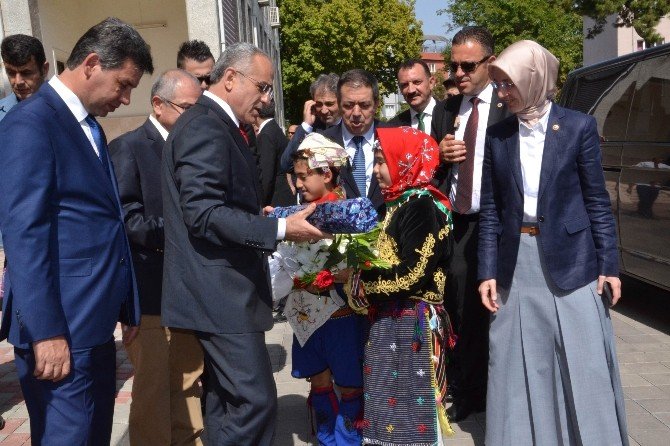 Bakan Topçu: "Bölücü Terör Tekne Kazınır Gibi Kazınacak"