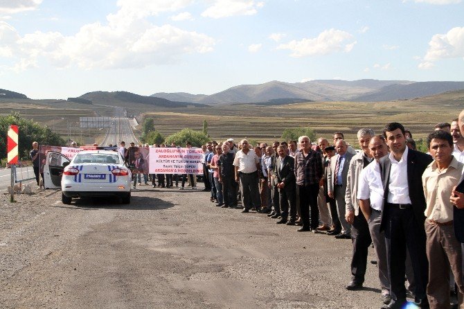 Kültür Ve Turizm Bakanı Topçu Ardahan’a