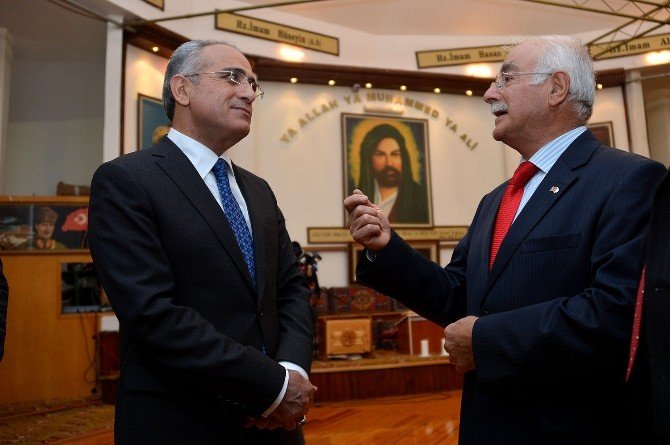 Bakan Topçu’dan Cem Vakfına Ziyaret