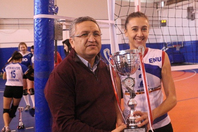 Türkiye Üniversite Sporları Federasyonu Voleybol 2. Lig Müsabakaları Sona Erdi