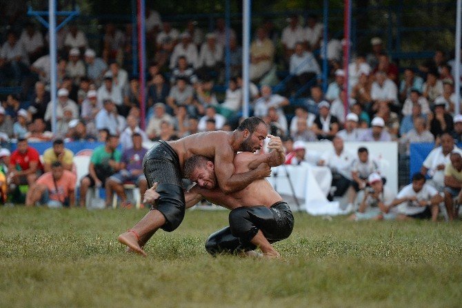 Kurtdere Er Meydanı’nda Başpehlivan Orhan Okulu Oldu