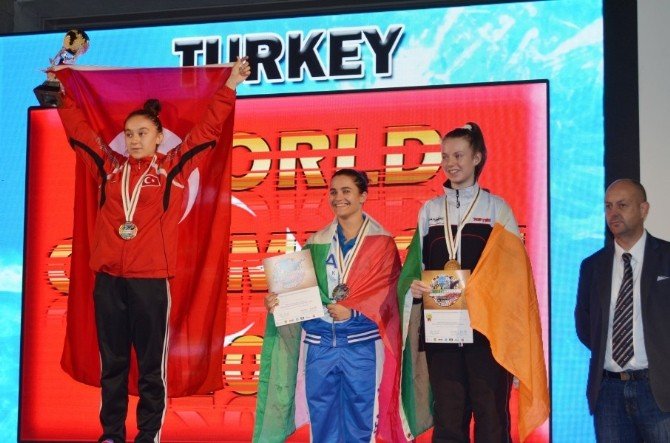 İlknur Gedik Yeniden Milli Takımda