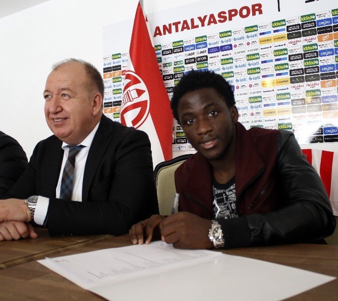 Antalyaspor’dan İmza Şov