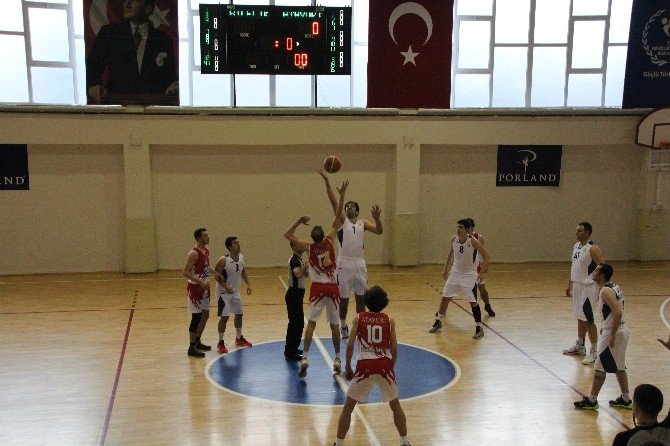 Bilecik Belediyespor Yoluna Devam Ediyor