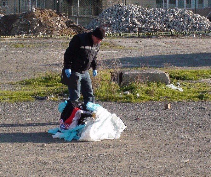 Valiz İçerisinde Parçalanmış Kadın Cesedi Bulundu