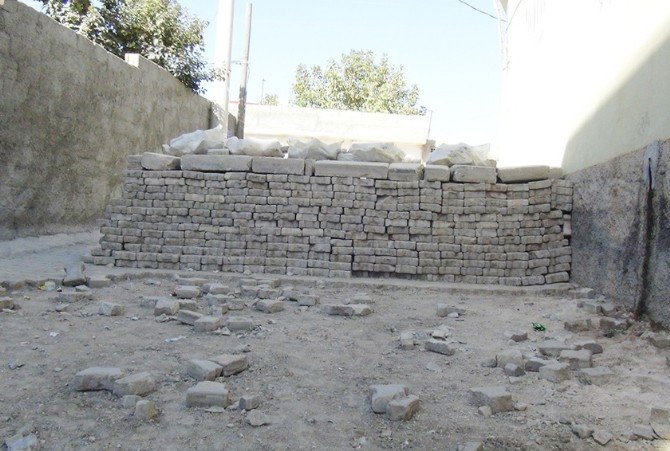 Eğitime “Barikat” Engeli