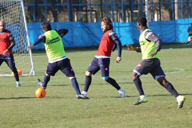 Adana Demirspor Tempoyu Arttırdı