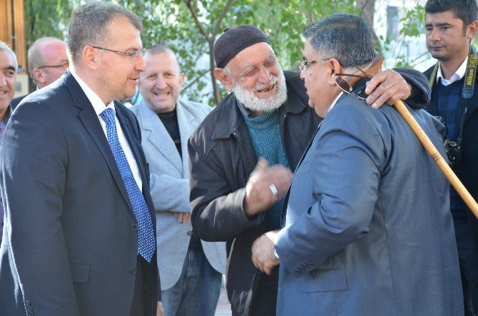 Ak Parti Bilecik Milletvekili Halil Eldemir Mazbatasını Aldı