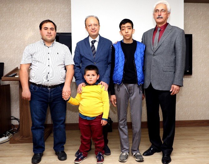 Yeni Doğanlarda Dudak Morarması Ve Hızlı Nefes Almaya Dikkat