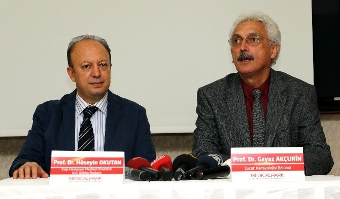 Yeni Doğanlarda Dudak Morarması Ve Hızlı Nefes Almaya Dikkat