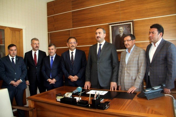 Ak Parti Myk’da Devir Teslim Töreni