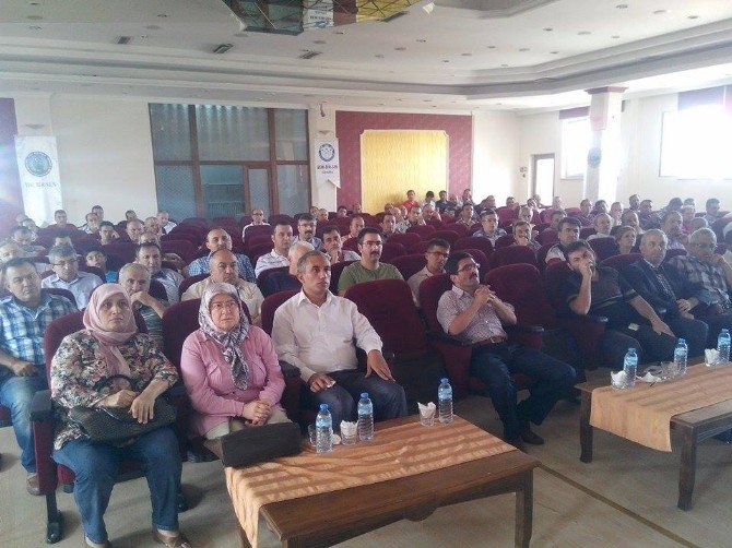 Eğitim-bir-sen Genel Başkan Yardımcısı Latif Selvi: