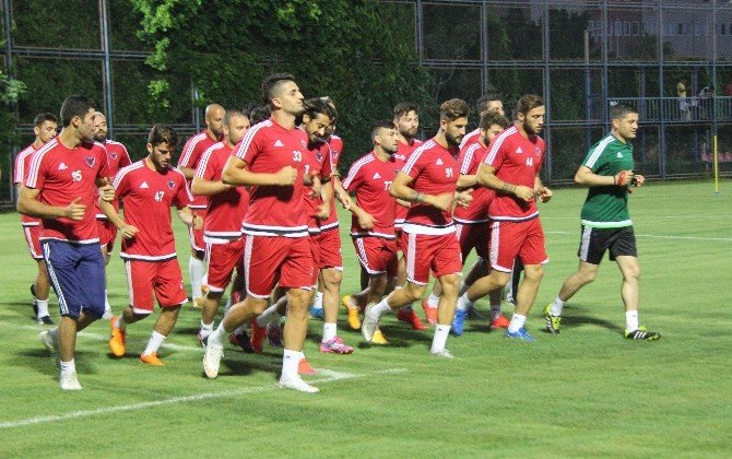 Mersin İdmanyurdu Beşiktaş Maçı Hazırlıklarına Başladı