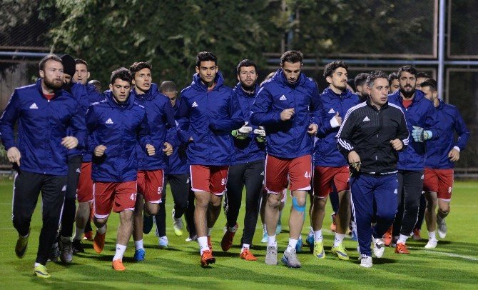 Mersin İdmanyurdu, Galatasaray Maçı Hazırlıklarına Başladı