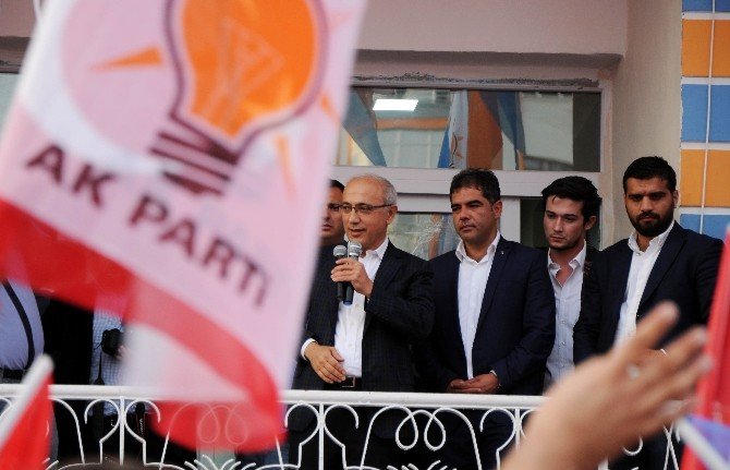 Eski Bakan Lütfi Elvan: “Türkiye 1 Kasımla Yeniden İstikrara Kavuştu”