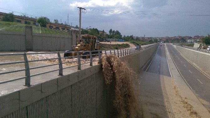 Meteoroloji Müdürlüğü, Kastamonu Ve Sinop’u Uyardı