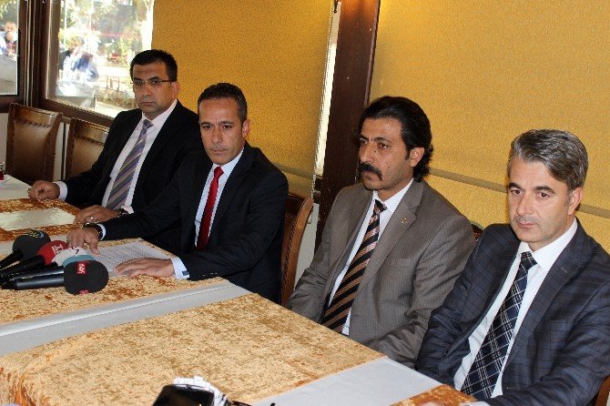 Kahramanmaraş’ta Mhp’li Yöneticiler İstifa Etti