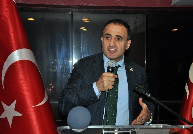 Kars’ta Chp’nin İki Belediye Meclis Üyesi Mhp’ye Geçti