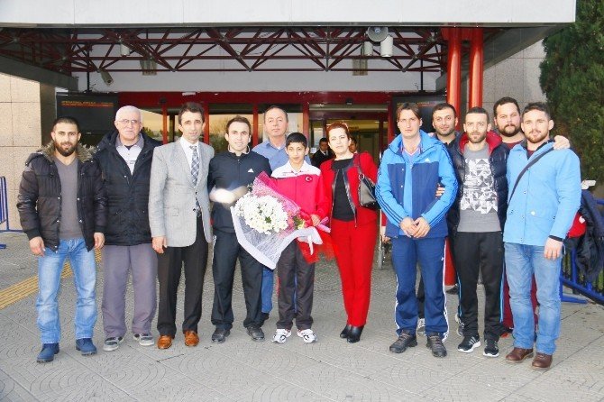 Balkan 2.’si Güreşçiye Karşılama