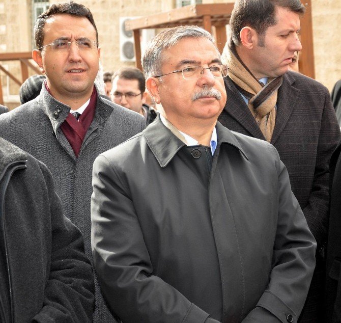 Milli Savunma Bakanı Yılmaz: “Terörün Kazanma Şansı Yok”