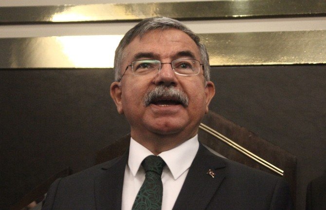 Bakan Yılmaz Adana’da
