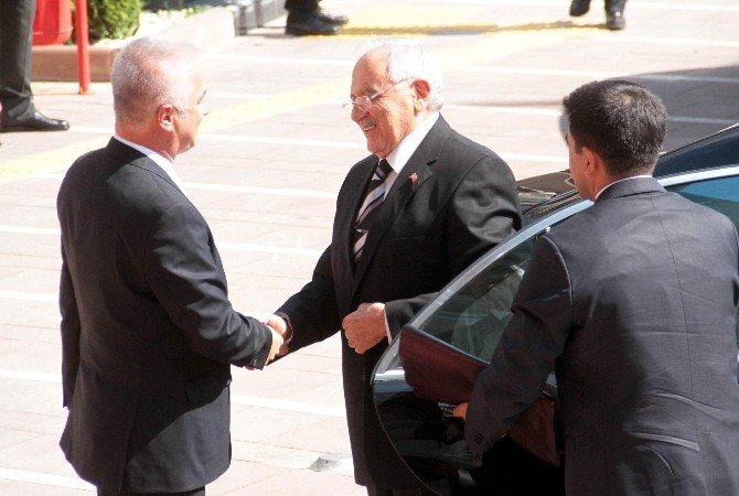 Milli Savunma Bakanı Vecdi Gönül Başkanlığındaki Heyet Chp Genel Merkezi’nde