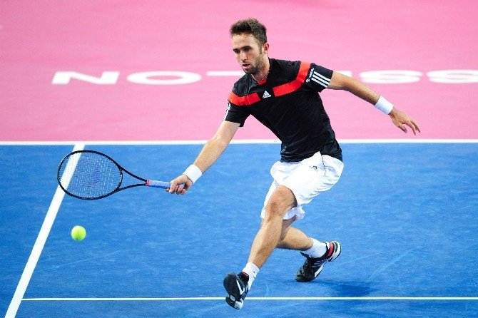 Marsel İlhan Fransa’da Son Sekizde