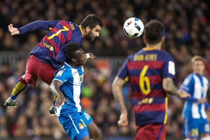 Arda Turan İlk Maçında Alkış Topladı