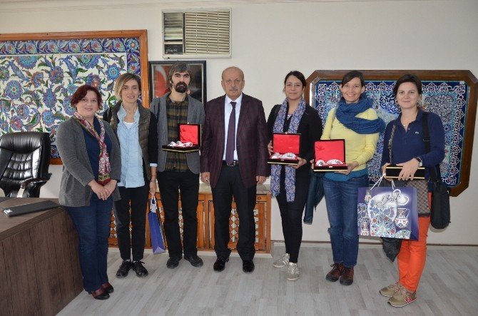 Mimar Sinan Üniversitesi Öğrencileri İznik’te Proje Çalışması Yapıyor