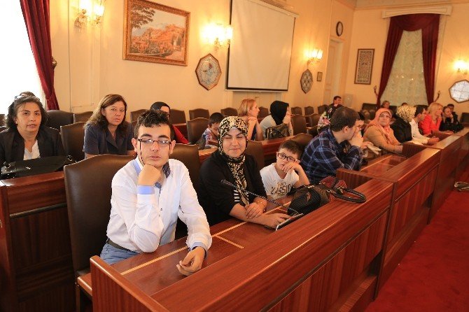 Bursa Otizm Dostu İlan Edildi