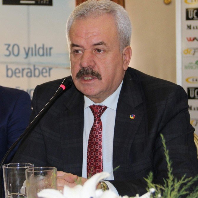 Ayakkabı Üreticileri Marka Hırsızlığından Şikayetçi