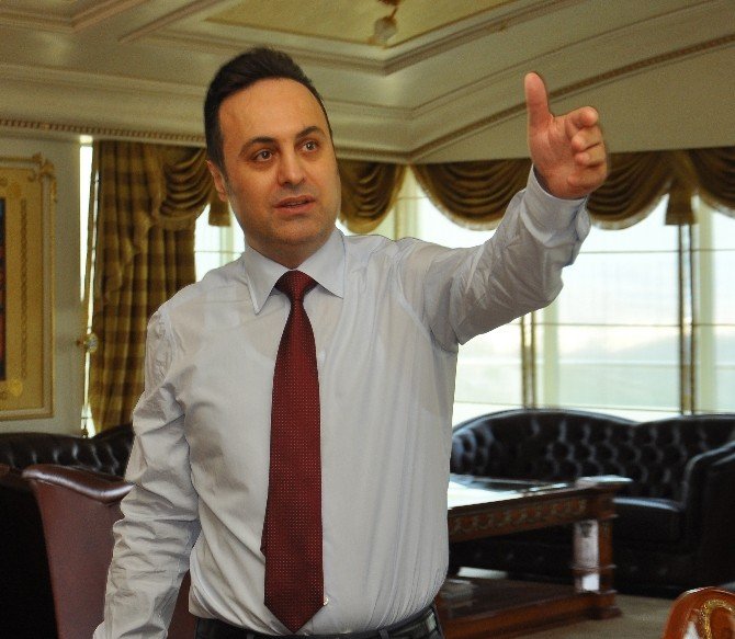 Myp’li Yılmaz: “Türkiye’de Yeni Bir Anayasaya İhtiyaç Vardır”