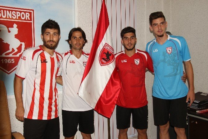 Samsunspor İç Transferde 4 Futbolcuyla Sözleşme İmzaladı