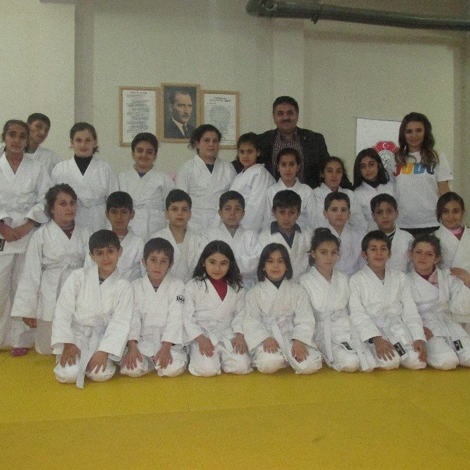 Muş’tan Milli Takıma Sporcu Yetiştiriliyor