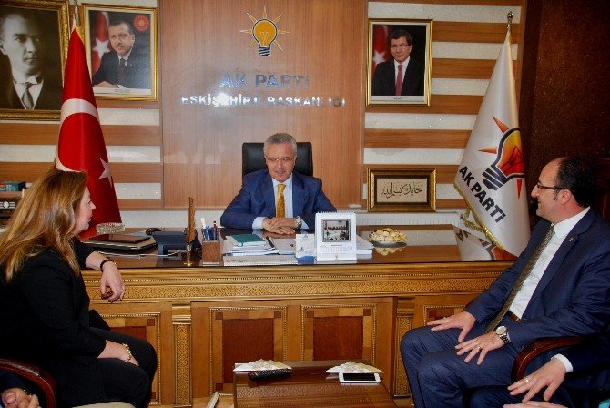 Mustafa Ataş Ak Parti İl Teşkilatını Ziyaret Etti