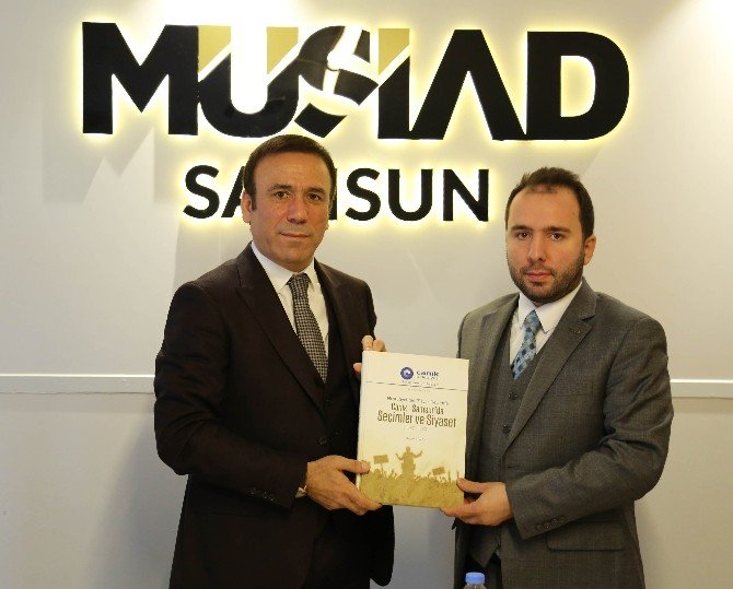 Başkan Genç İş Dünyasıyla Buluştu