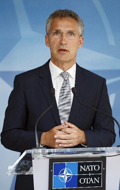 Stoltenberg: “Nato, Güvenli Bölge Oluşturulmasının Parçası Değil”