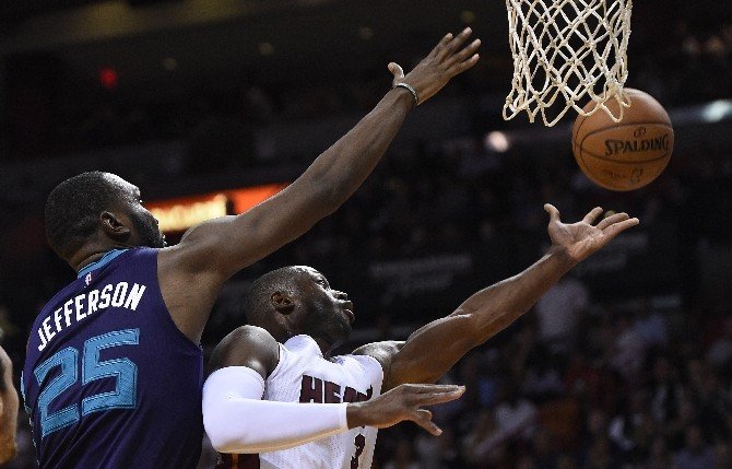 Enes Kanter’den Double Double