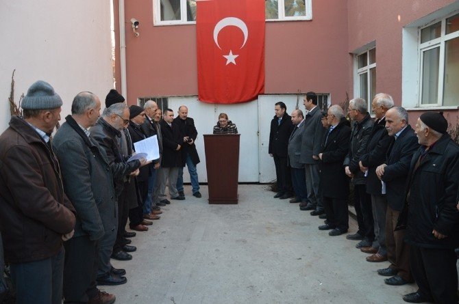 Niksar’da 4 Bin 530 Adet Ceviz Fidanı Dağıtıldı