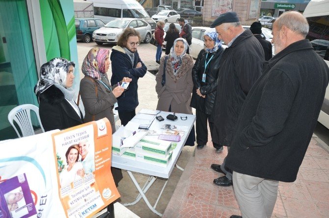 Niksar’da Kanser Standı Kuruldu