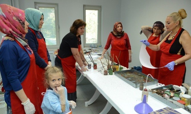 Çalılı Kadınların ‘Ebru’ Heyecanı